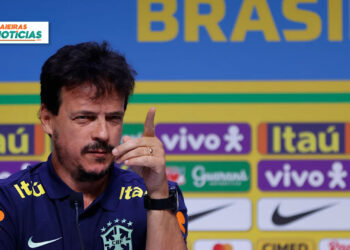 Primeiro jogo de Fernando Diniz como técnico aconteceu em Caieiras