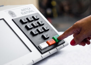 Lagoinha (PL) e Hamamoto (PSD) lideram a corrida pela prefeitura de Caieiras, aponta nova pesquisa