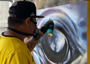 Exposição do artista Bonga Mac, de Caieiras, chega ao Beco do Batman