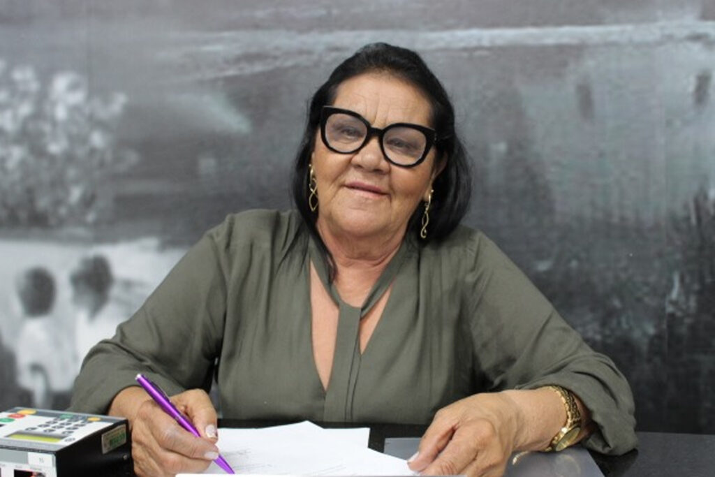 Presidente da Câmara Municipal de Caieiras, vereadora Zefinha. Foto: Reprodução/Facebook