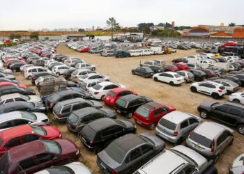 Prefeitura de Caieiras abre novo leilão de veículos com lances a partir de R$ 1.150